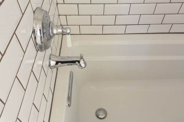 Sioux Falls Bathtub Refinishing